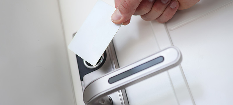 1枚からの社員証作成なら東京カードソリューションズへ