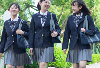 学生証の作成・印刷であれば東京カードソリューションズ